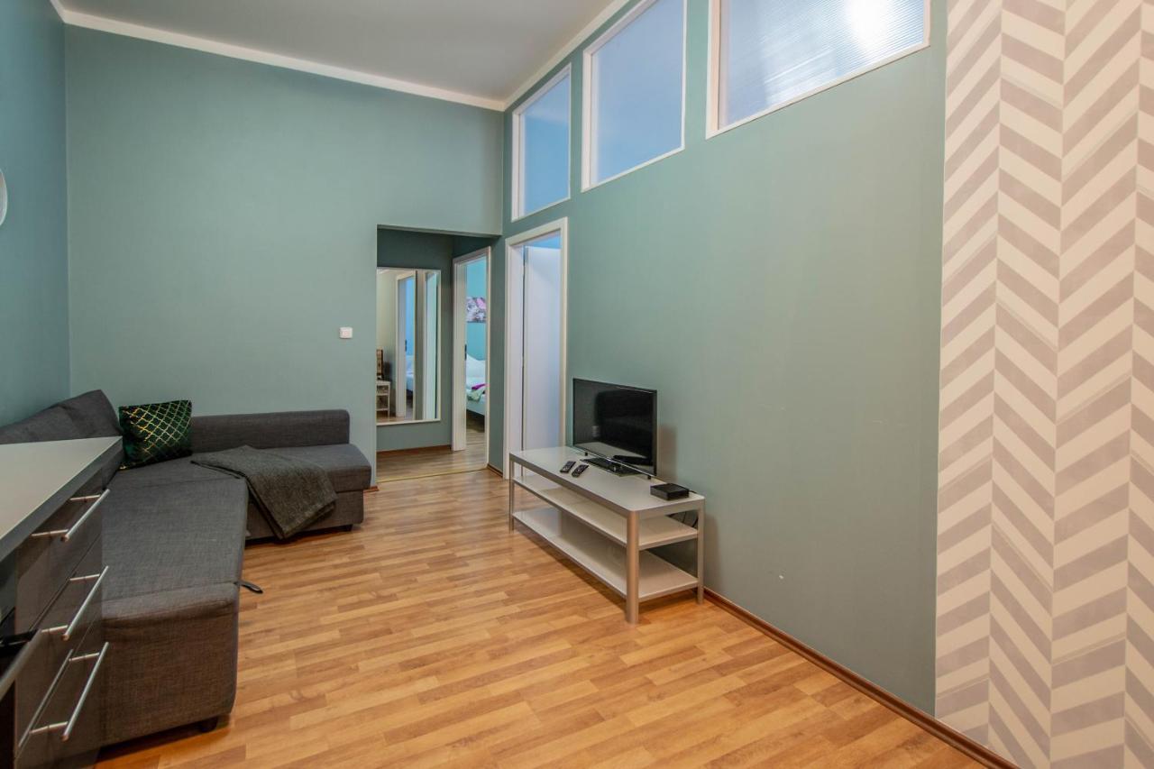 Ruzova Apartment By Ruterra Praha Eksteriør bilde